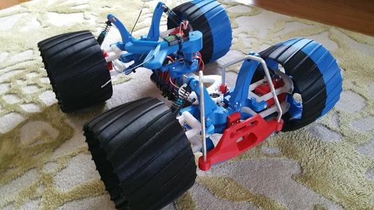 4wd, articulating and skid steering RC Car