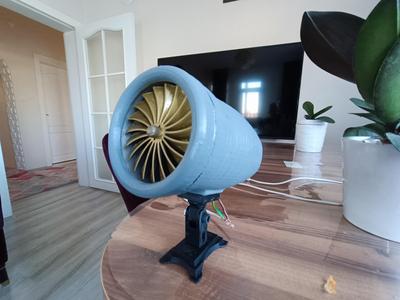TURBO JET ENGINE