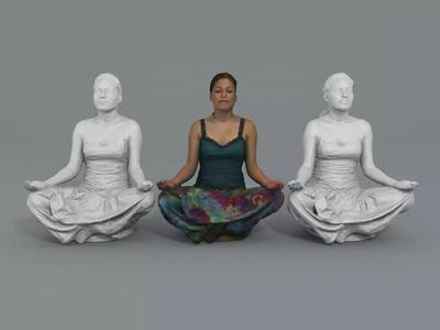Veronica - Lotus pose