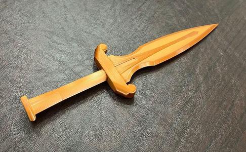 Fantasy Leaf Dagger