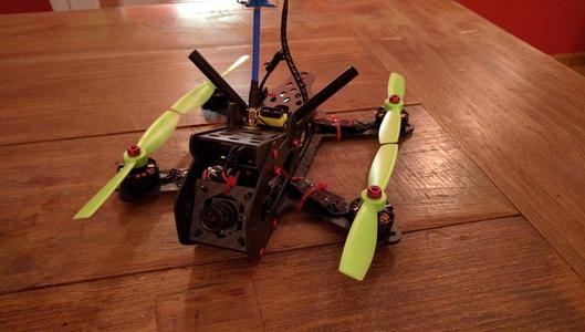 Quadrysteria QR200 XT60 RX Antenna Mount 