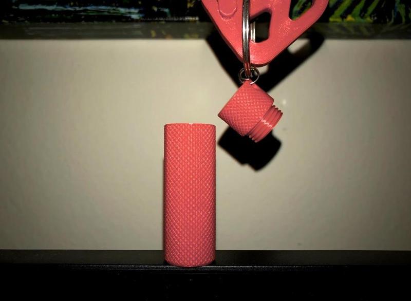 Knurled Keychain Container (No Supports)