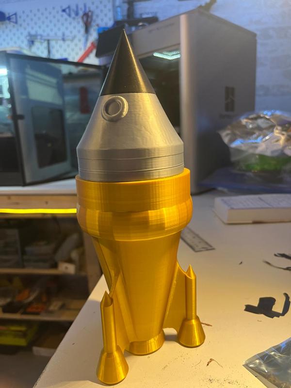 Rocket with Double secret compartment inside Nose/Body