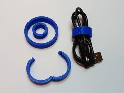 Cable organizer