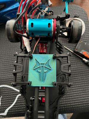 MST RMX Upper Battery Mount (Howler Symbol)