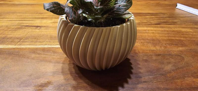 Blumentopf / Plant Pot Wave