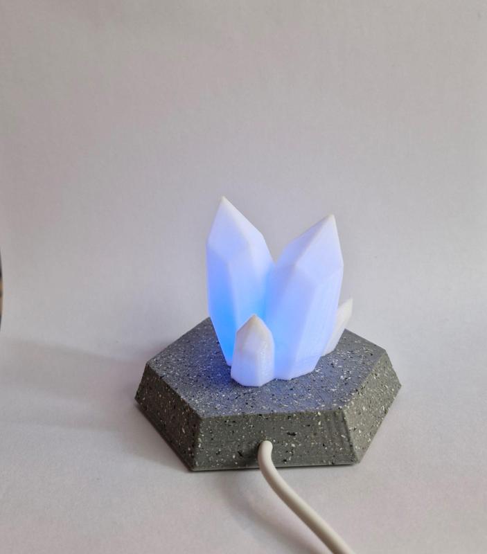 Light crystal holder