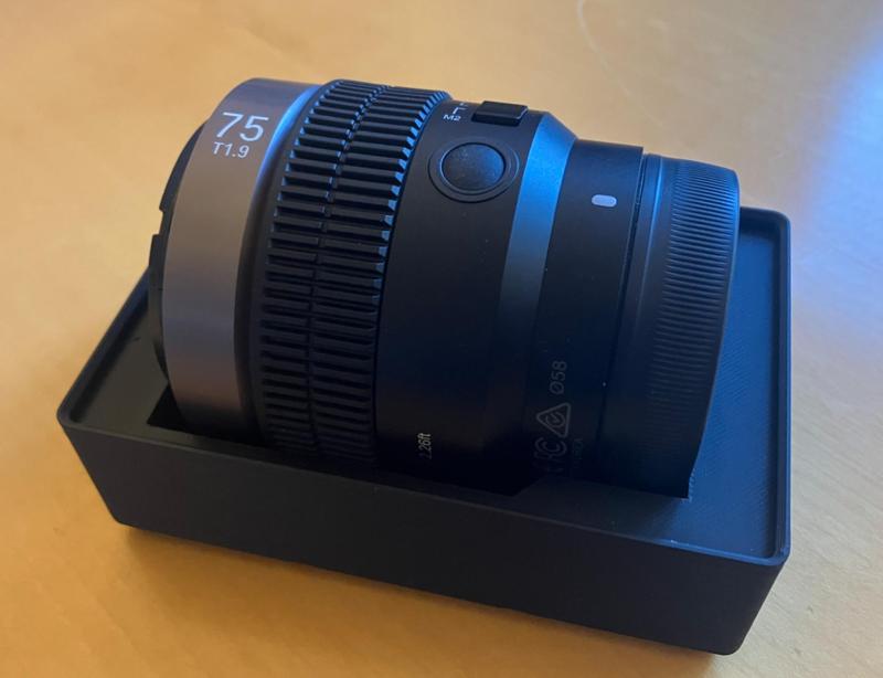 Gridfinity Case for Samyang/Rokinon V-AF