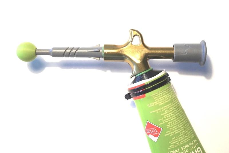 Mini grease tube attachment fix