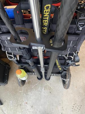 Zuca Cart Dual Umbrella/Pole Holder