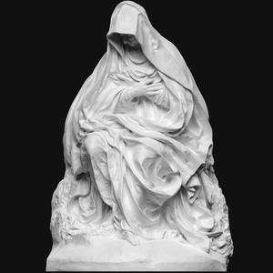 Virgen María sentada