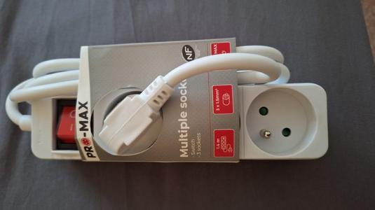 Multiple Socket Holder