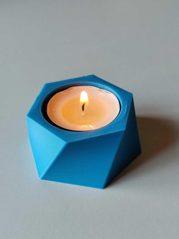 Tealight candle