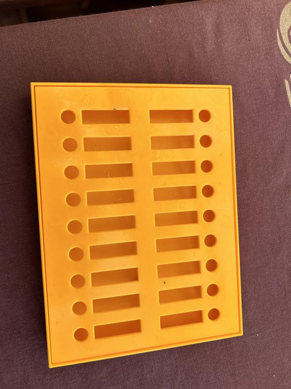 odkapávač na pivo - limo