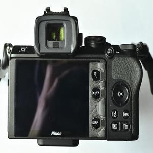 Haptic outline for Nikon Z 50's tactile buttons