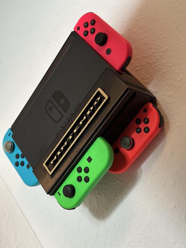 nintendo switch wallhanger with controllers