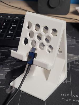 Phone Stand with Honeycomb design