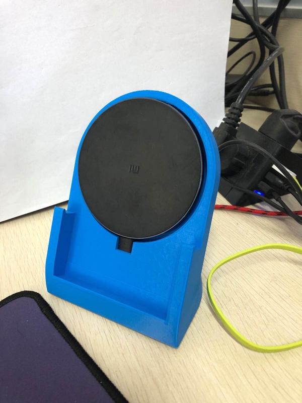 Mi Wireless Charging Pad Stand
