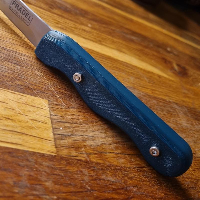 Pradel knife handle