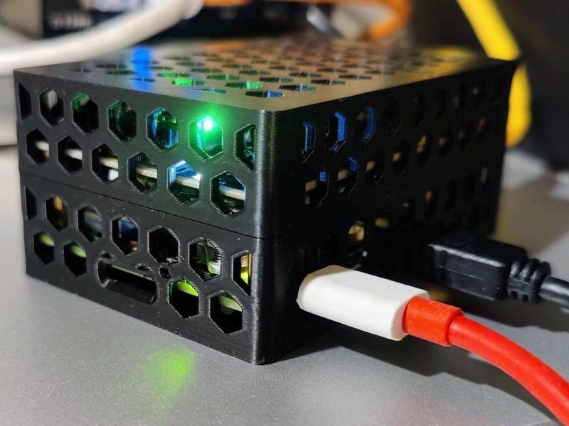 Raspberry Pi 5 - Geek Pi M.2 NVME drive to PCIe hat case