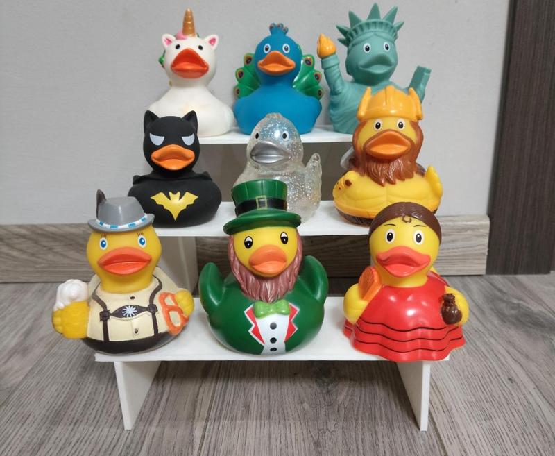 Rubber band and 3D printed note holder