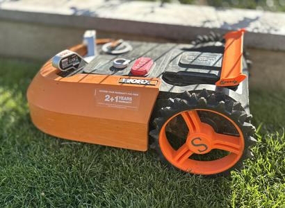 Worx Landroid WR165E M500 Spoiler fürs Batteriefach (sehr flach)