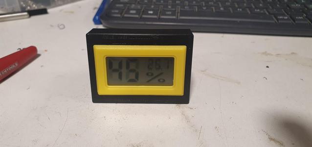 Humidyty meter stand