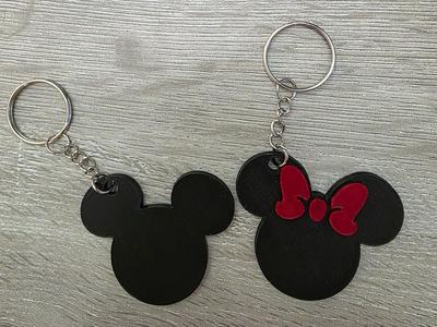 Simple Mickey and Minnie Keychain