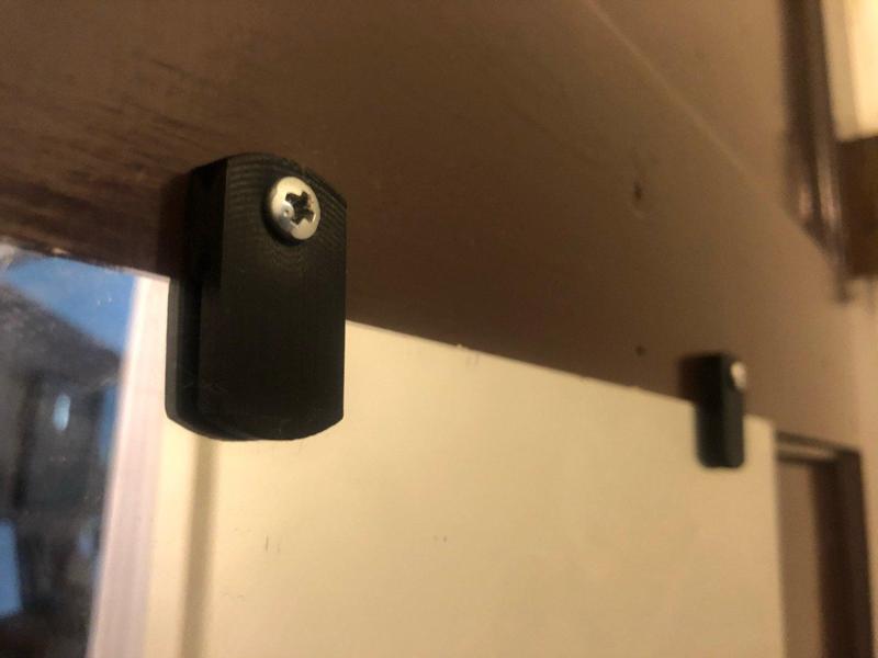 Wall Clip (3mm gap)