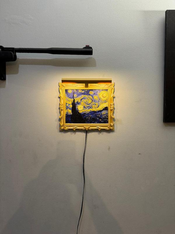 Baroque Picture Frame with light bar for 200x158mm Hueforge or other