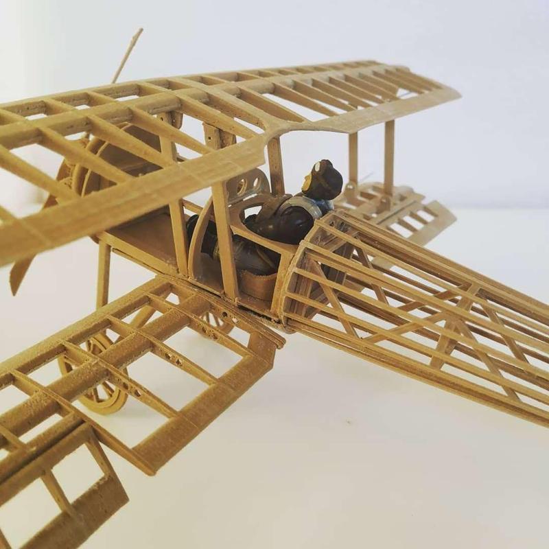 (LOWER WINGS. Left) ww1 fighter aircraft collection / Fascicle 4 of Niueport 28