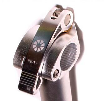 Dahon Falding Bike clamp or clamping plate. Faltrad Vorbau Lenkerklemme