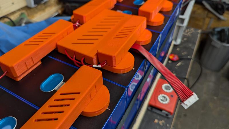 Eve LiFePo4 LF304 Wirebox