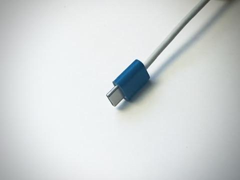 USB-C Plug Collar