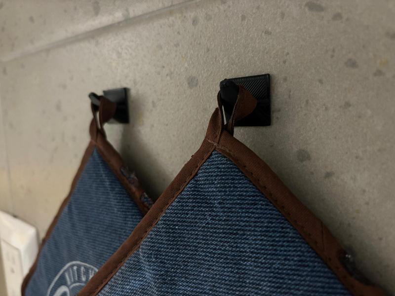 Simple Kitchen Hanger for Potholder