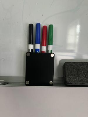 Expo Fine Tip Marker Holder w/ Magnets