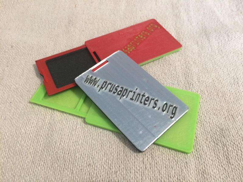 Memory card case / Pouzdro na paměťové karty