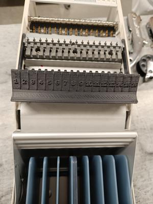 ALM8 MYDATA magazine replacement handle