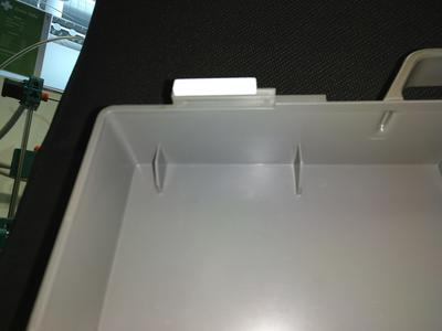 Reflecta Diamagazinkoffer / Locks for portable slide magazine case from Reflecta