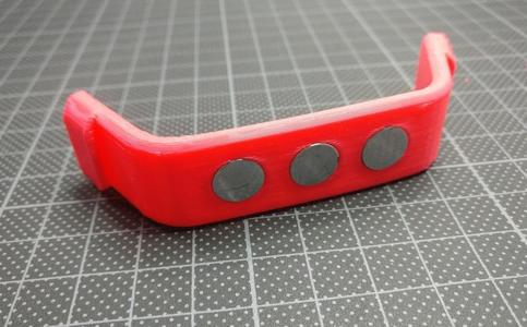 Magnetic Envelope Trash Bag Clip