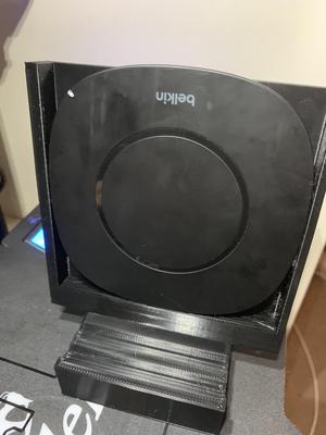Belkin QI Wireless charger Stand