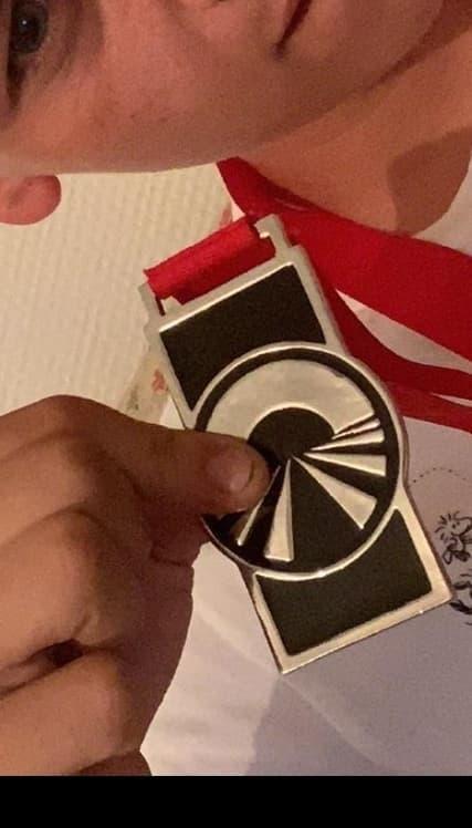 Pekin Express Amulet