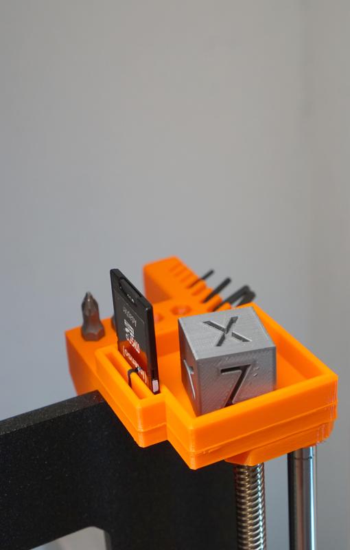 Small tools/parts holder for Prusa i3 Mk3