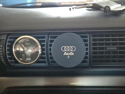Audi A4 B5 Magsafe Phone Holder/ Wireless Charger