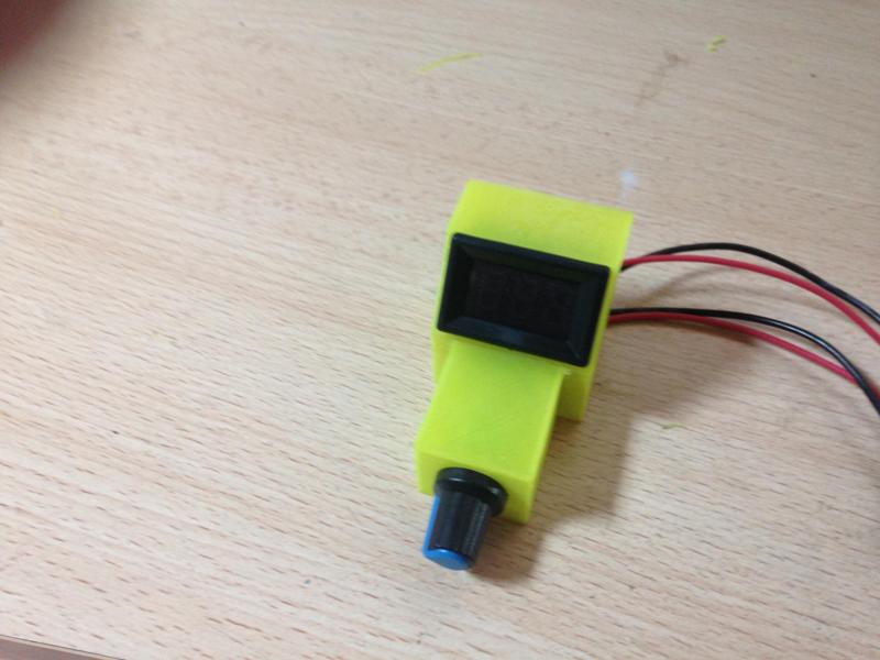 Régulateur de vitesse de moteur à courant continu PWM