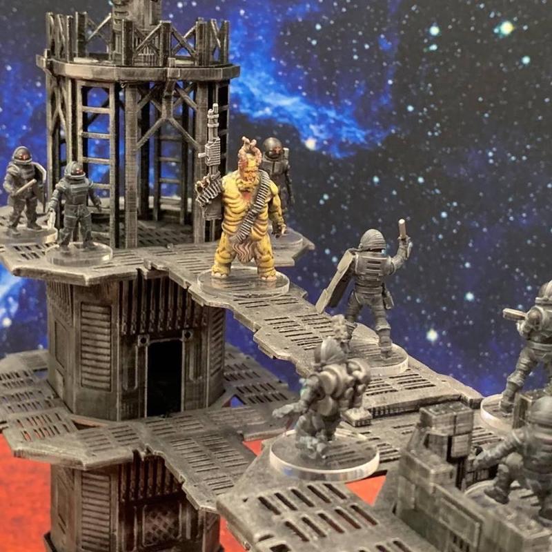 Demon Machine Gunner (32mm scale)