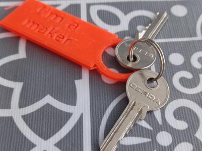"I'm a maker" keychain