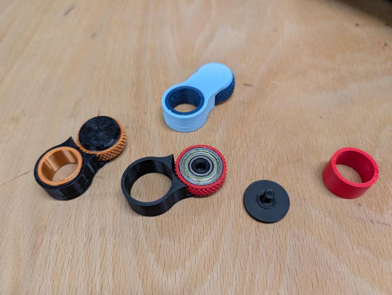 The ultimate one-handed fidget spinner toy Remix