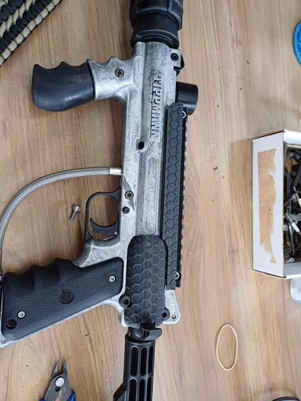 tippmann 98   top picatinny rail