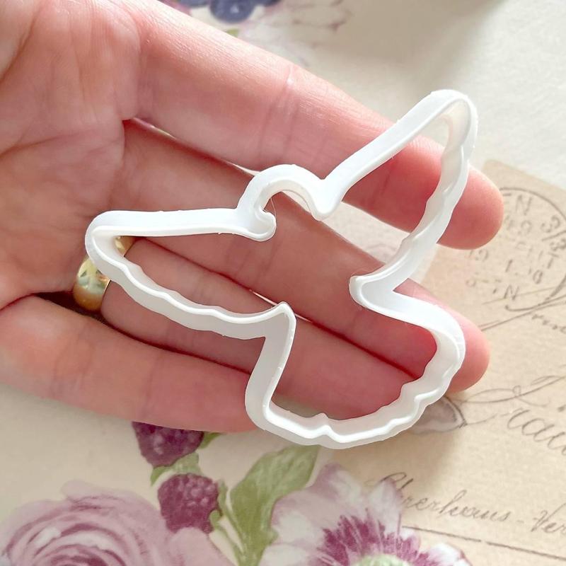 Dove Cookie cutter, Holy Spirit Cookie Cutter, 5 sizes, Christian Cross, Baptism, Cross Shape, First communion, Communion, Christian symbol, Dove, Holy spirit, Communio